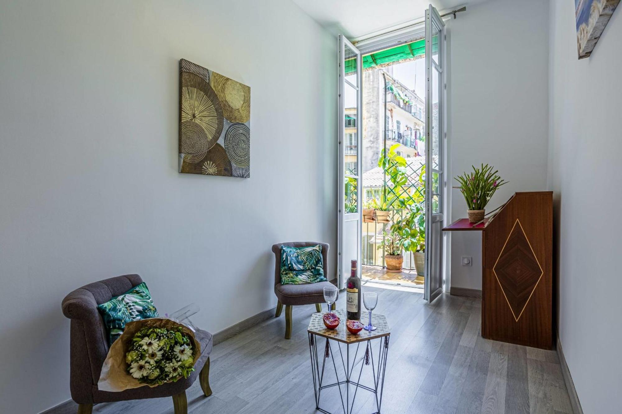 Guisol - Typical Nice 3 Bedroom Ac Near Port Kültér fotó